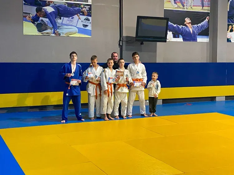 Командне фото учасників турніру